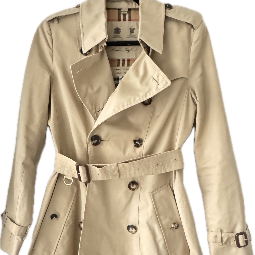 Burberry Chelsea Trench Coat – Honey (Slim Fit) – Impeccable Condition